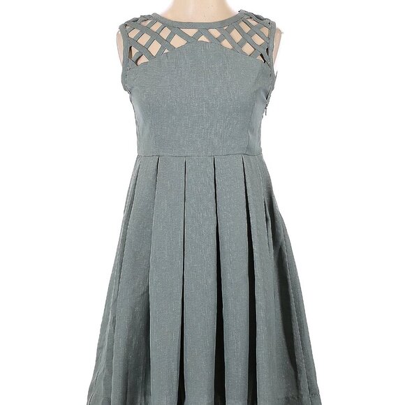 Dear Creatures Dress - Picture 2 of 4